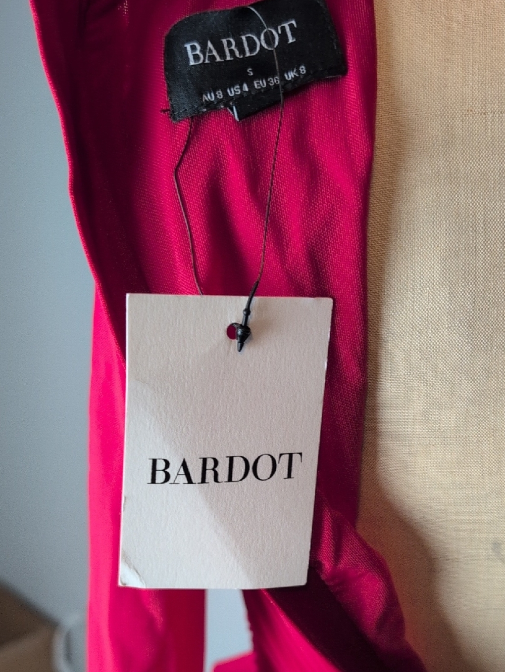 Bardot Vibrant Red Long Sleeve Dress - Picture 11 of 14